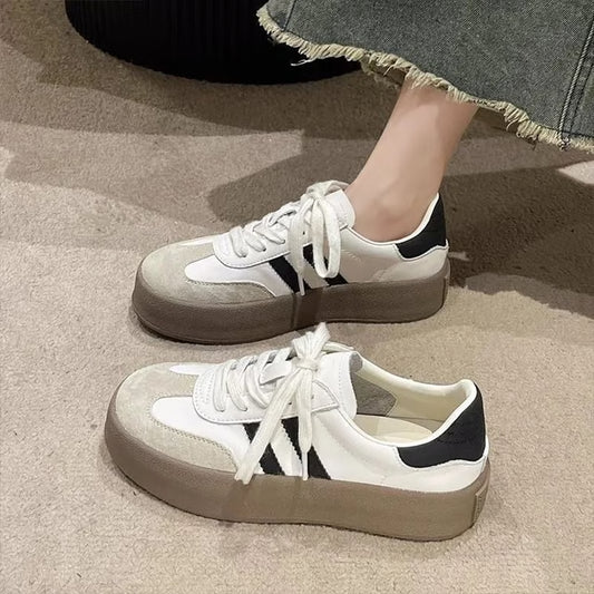 Casual Outdoor Sneakers – Comfortable Versatile Lace-Up Sport Shoes